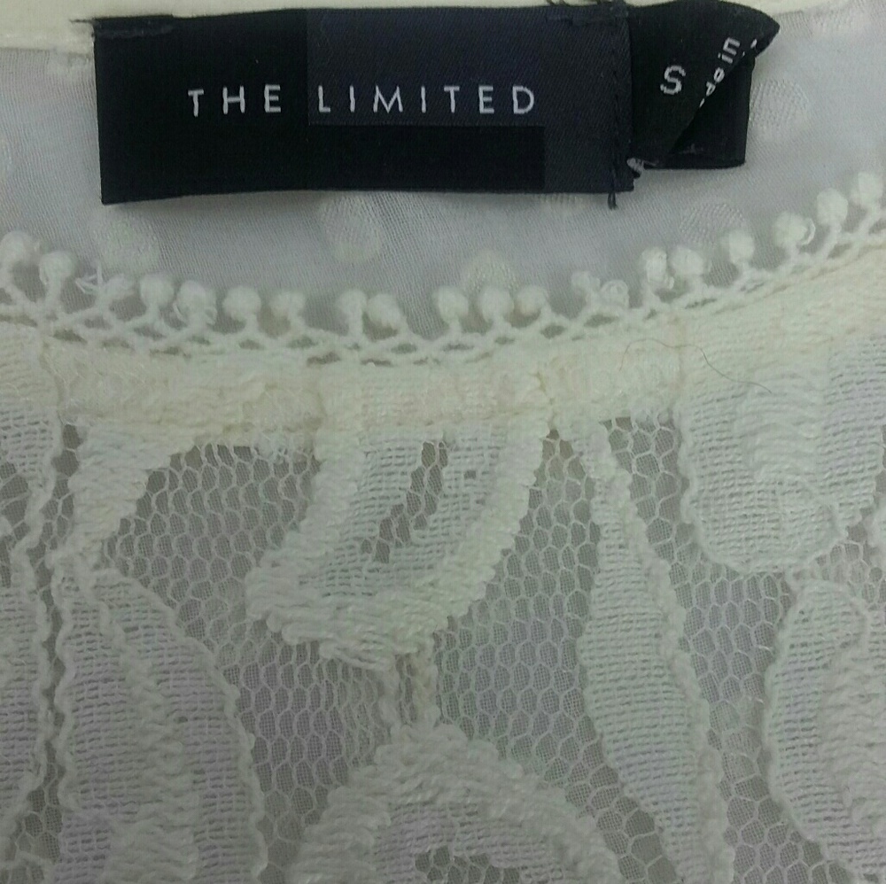 💚The Limited woman's lace top Blouse off white - Picture 2 of 6